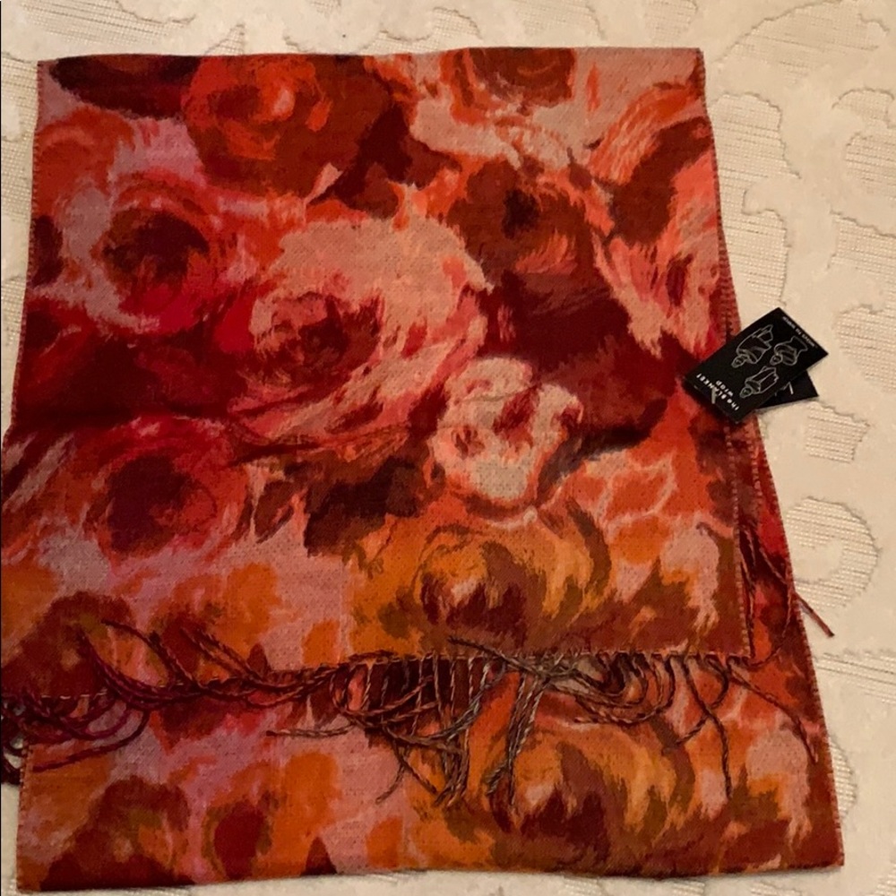 Lord and Taylor Blanket Wrap/scarf NWT